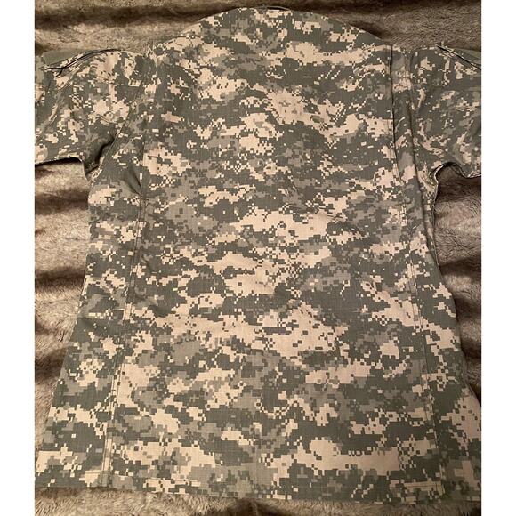 Army Sz S Light Camouflage Jacket 4 pockets hook and loop zip up heavy weight - Picture 6 of 8